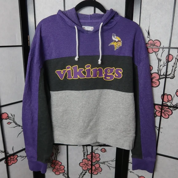 Women's Purple and Gray Colorblock Vikings Hoodie Size Medium - Picture 1 of 13